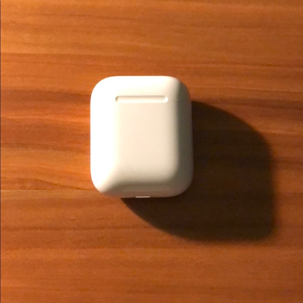 Apple AirPods